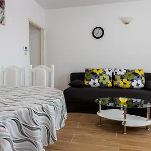  Apartman Boris